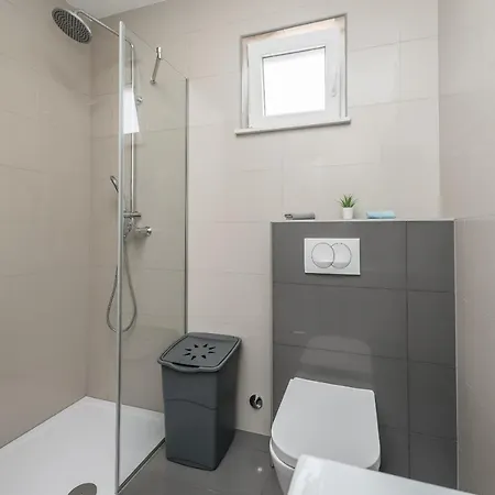 Bircic Apartment Vir